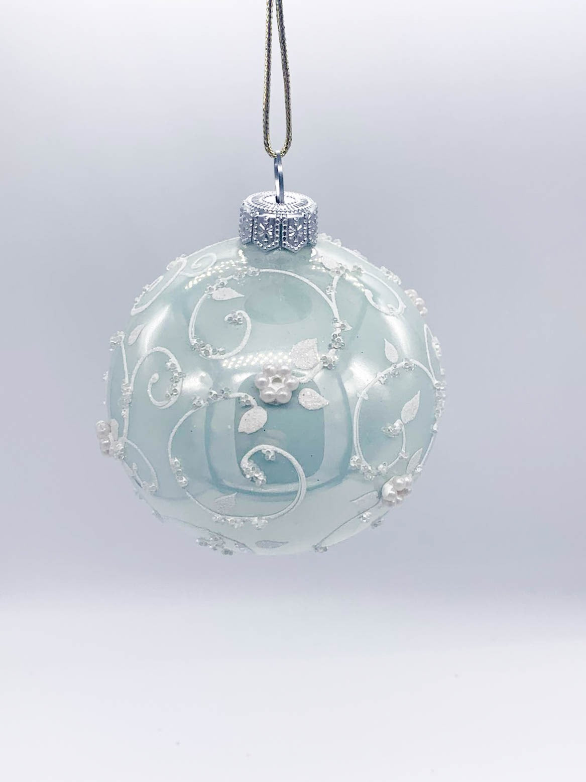Pallina Albero Di Natale In Vetro Verde Tiffany Con Rami Decorati 8cm