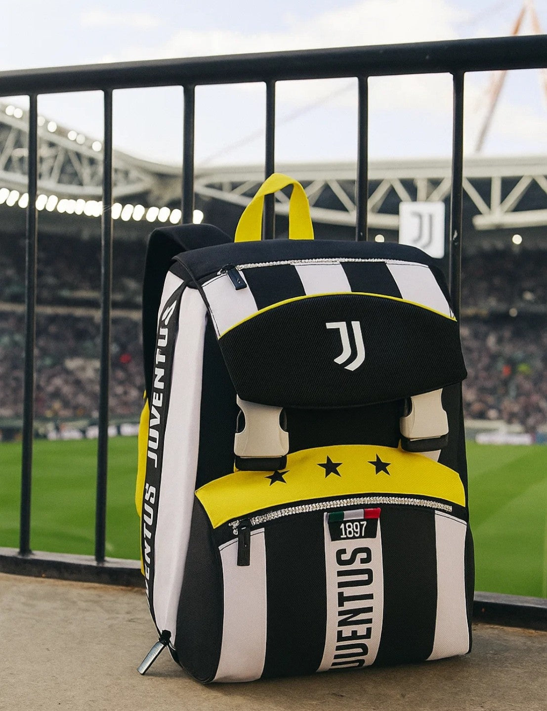 Zaino Seven Sdoppiabile Big Juventus Magic Goal