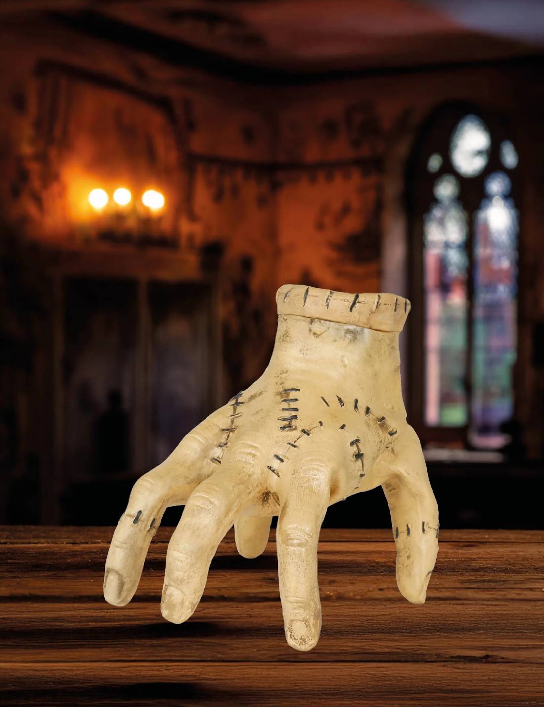 Mano Mercoledì Addams Con Suono E Movimento 15cm