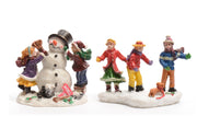 Addobbo Natale Bambini Che Giocano Con Pupazzo Di Neve Per Villaggio Natalizio Prodotto Assortito