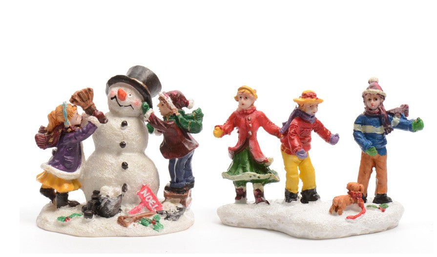 Addobbo Natale Bambini Che Giocano Con Pupazzo Di Neve Per Villaggio Natalizio Prodotto Assortito