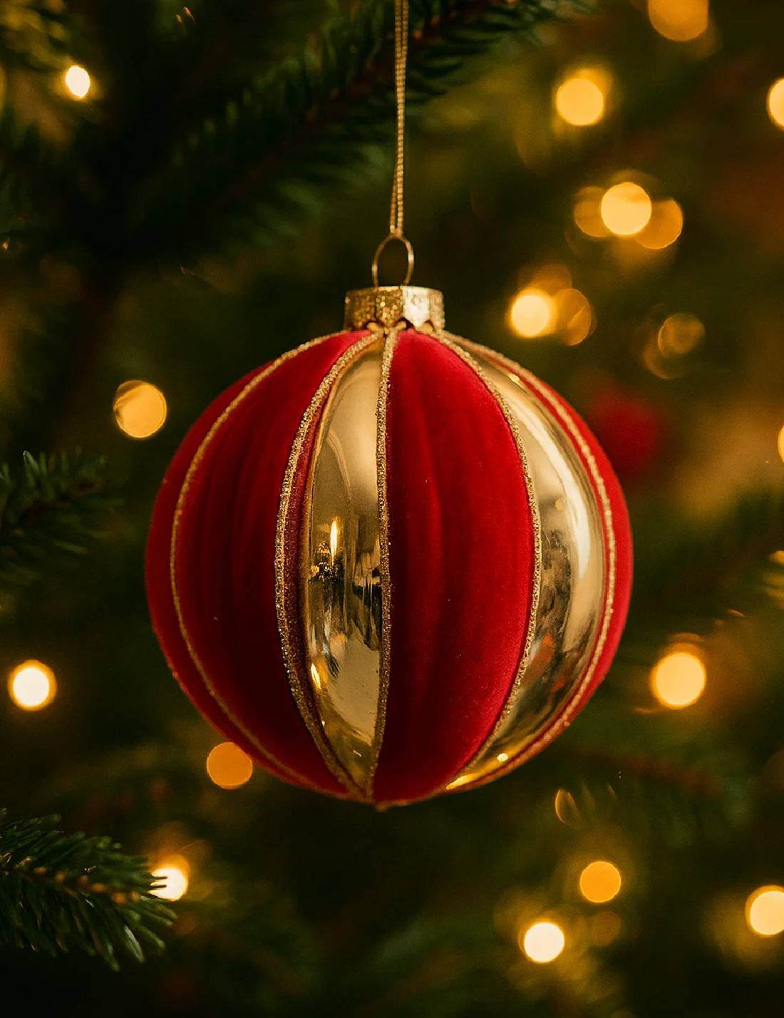 Pallina Albero Di Natale Oro E Rosso Velluto 10cm