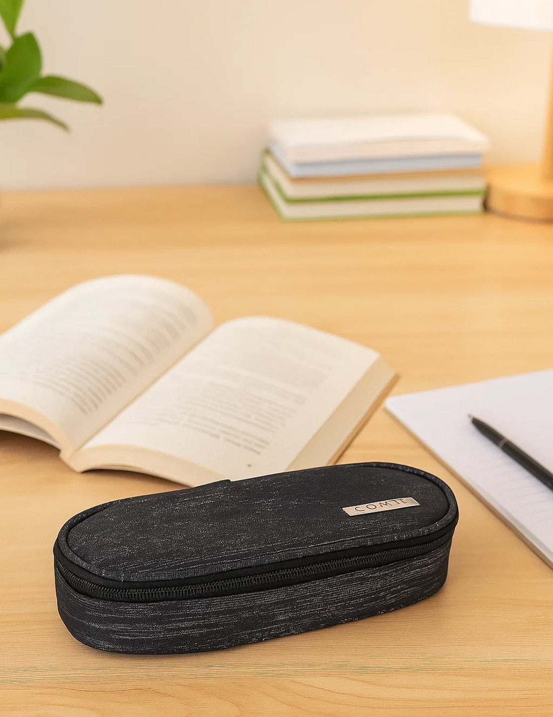 Astuccio Portapenne Ovale Comix Lurex Nero