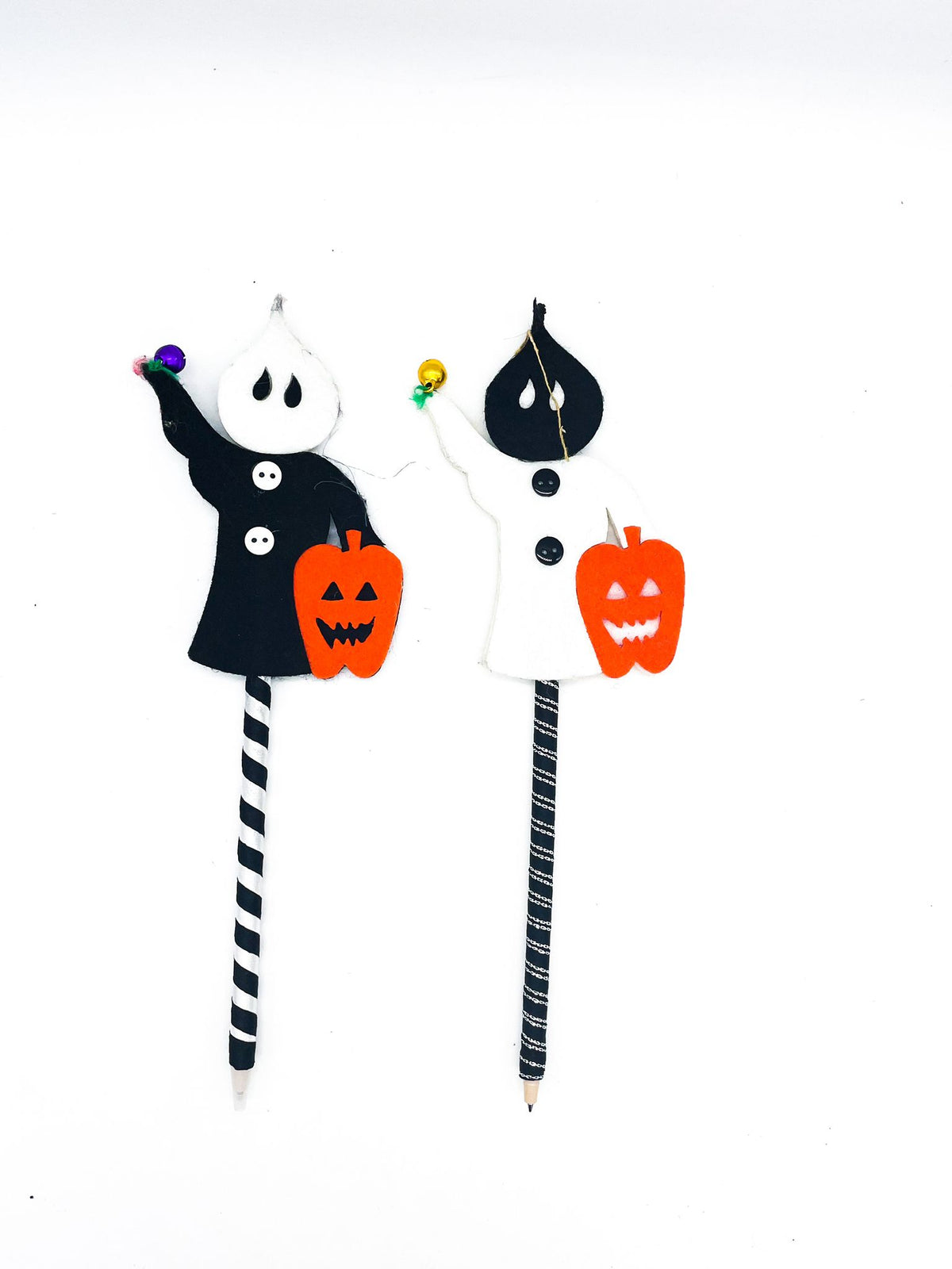 Penna Nera Con Fantasmino In Feltro Colori Assortiti Halloween