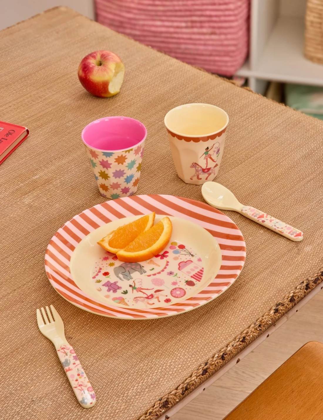 Rice Piatto Fondo Per Bambini In Melamina Fun Fair Rosa 20cm