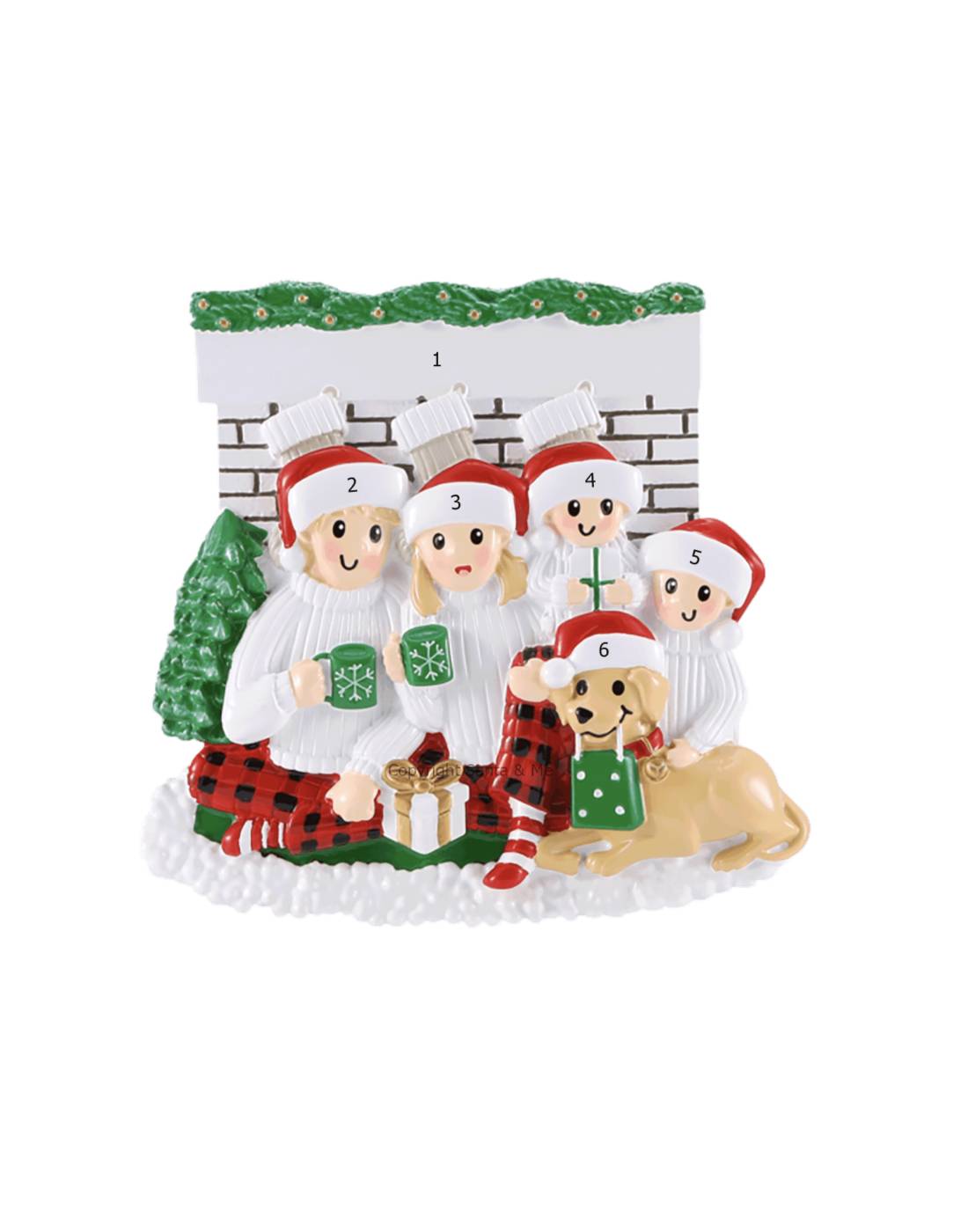 Addobbo Albero Di Natale 4 In Famiglia Davanti Al Camino