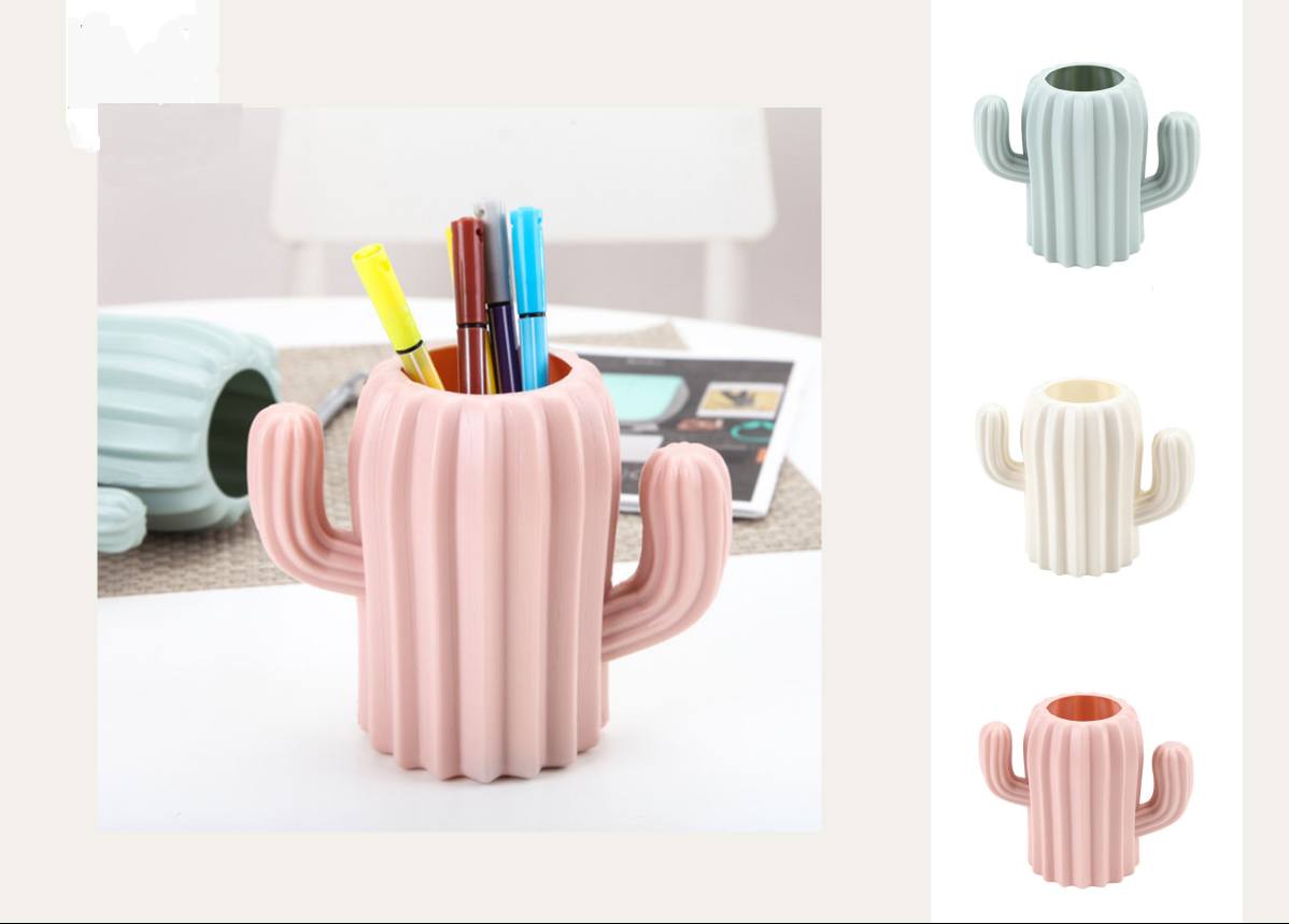 Contenitore Portapenne In Plastica Cactus Colori Assortiti