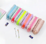 Astuccio Portapenne Pouchette Peluche Arcobaleno Assortiti